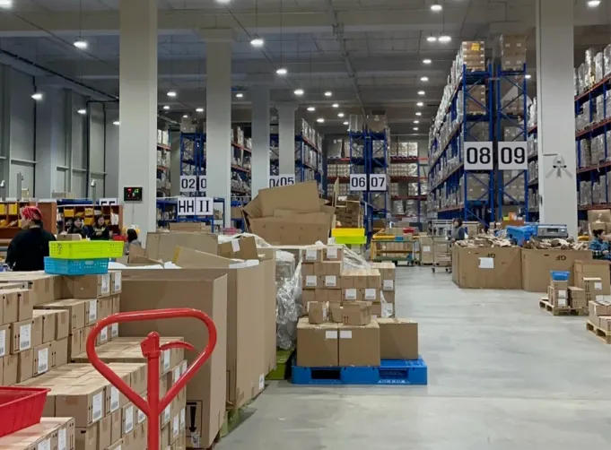 Guia de Aquisições 2025: Tipos de Aquisições, Etapas do Processo e Principais Estratégias para Gestão de Custos e Fornecedores